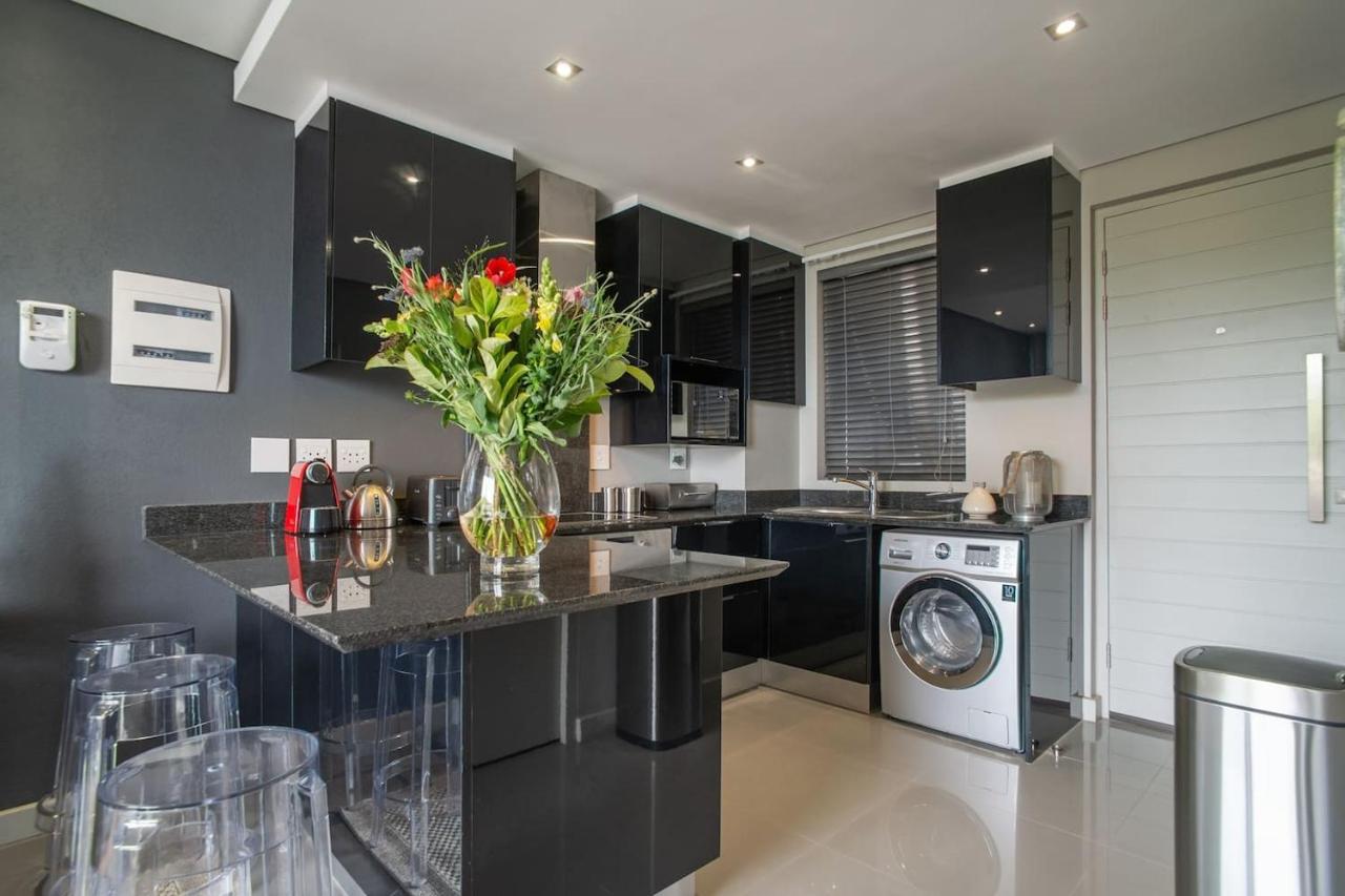 Lux Andringa Walk Apartments Стеленбош Екстериор снимка
