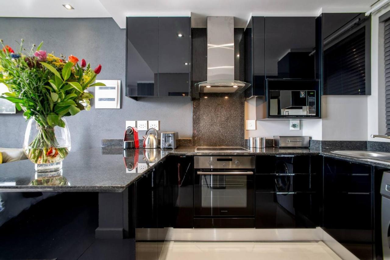 Lux Andringa Walk Apartments Стеленбош Екстериор снимка