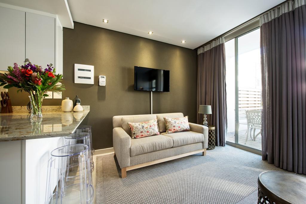 Lux Andringa Walk Apartments Стеленбош Екстериор снимка